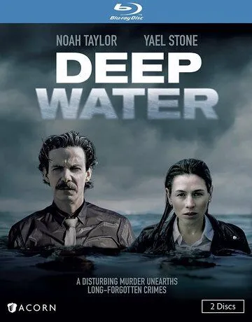 Смотреть онлайн Под водой (2016) в хорошем качестве