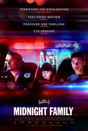 Смотреть онлайн Полуночная семья (2019) в хорошем качестве