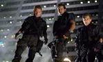Смотреть онлайн фильм Обитель зла 2: Апокалипсис (2004)