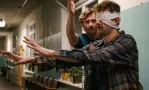 Смотреть онлайн сериал Трёшка (2026)