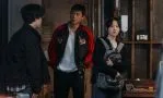 Смотреть онлайн сериал Золотое место (2026)